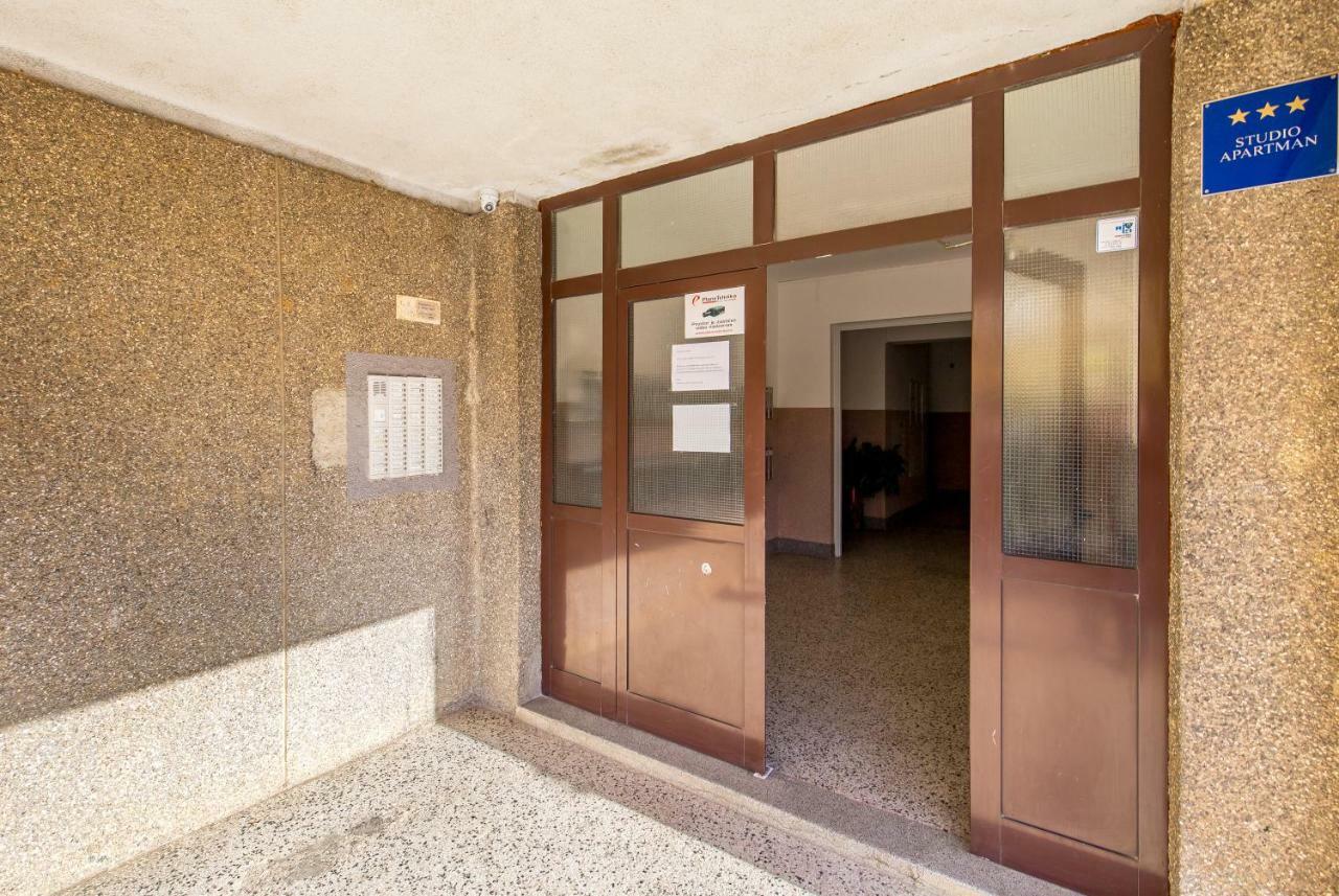 Apartment Consensus Rijeka Buitenkant foto