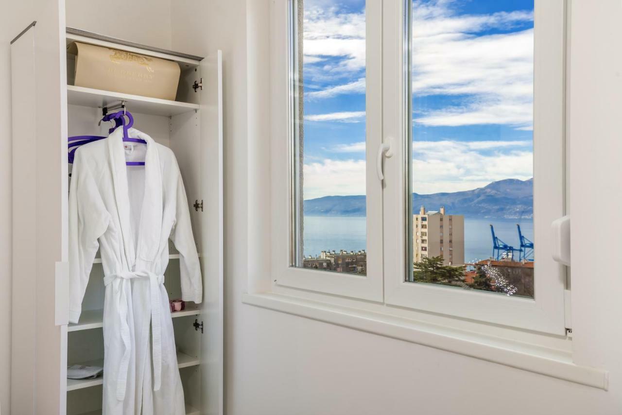 Apartment Consensus Rijeka Buitenkant foto