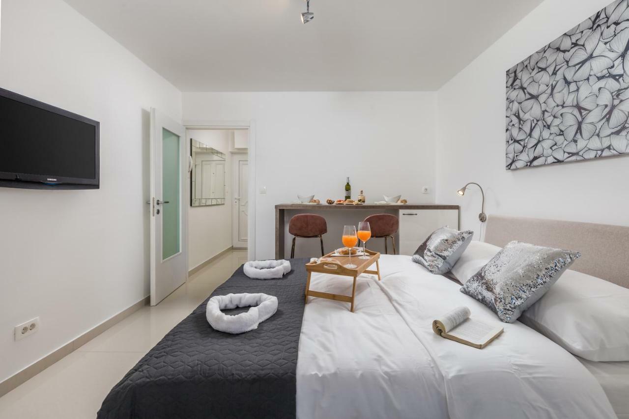 Apartment Consensus Rijeka Buitenkant foto