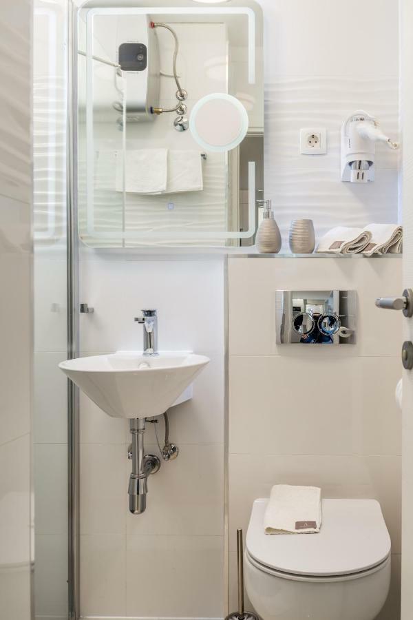 Apartment Consensus Rijeka Buitenkant foto